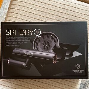 NEW! SRI DryQ Black Hair Dryer